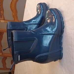 Sorel Joan Rain Wedge Chelsea Gloss Navy Size 9.5